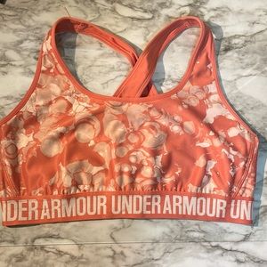 Under Armour Women's Mid Crossback Print Sports Bra